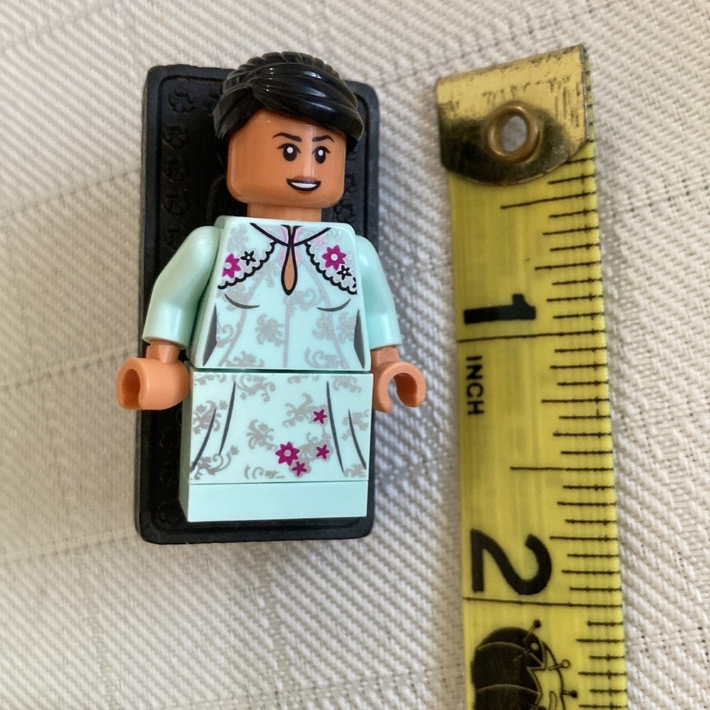 Cho Chang minifig domino brooch pin NEW handmade by me quirky Harry Potter - Picture 6 of 7